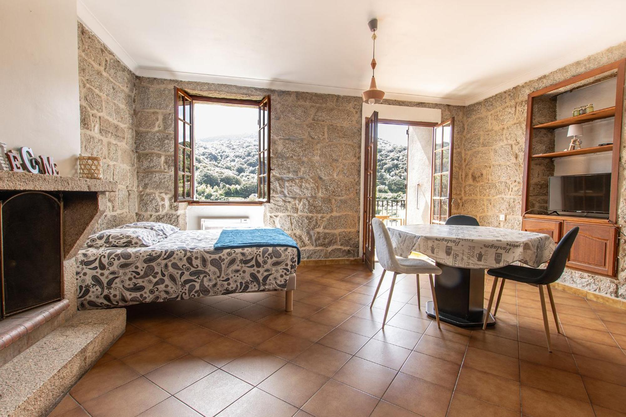 Spacieux Studio, Coeur De Sartene Bagian luar foto